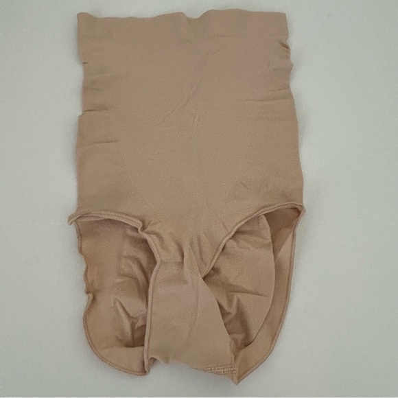 Skims Sculpting Shapewear Seamless high waist underwear panty brief Sand 2XL - Picture 2 of 6